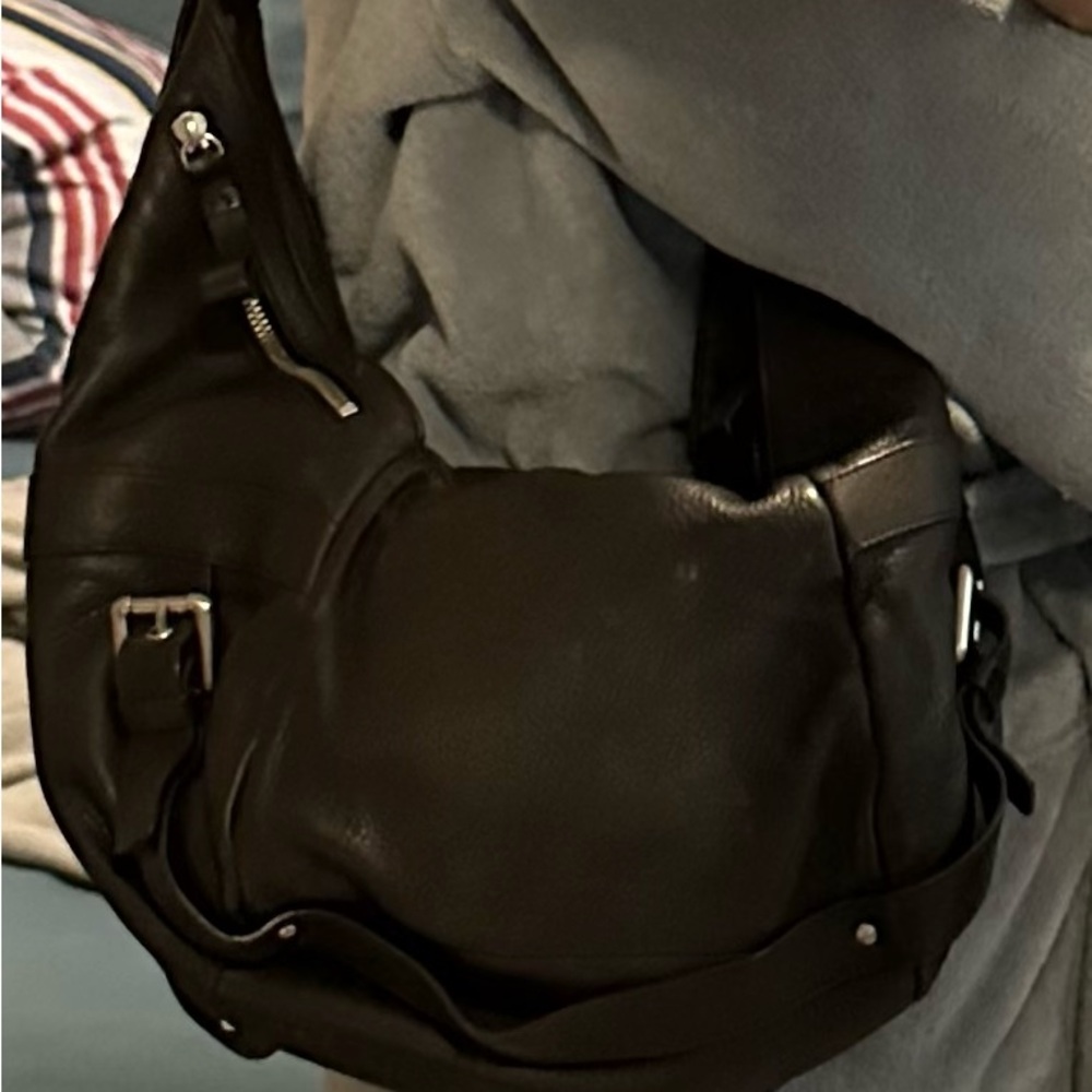 🎉KENNETH COLE BAG🎉 - Picture 8 of 8